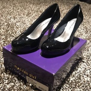 Madden Girl Pumps